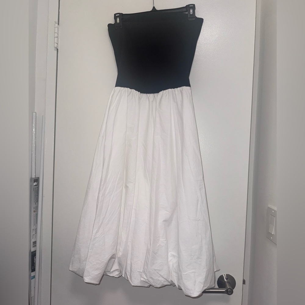 Steve Madden Oliver Bubble Hem Dress dropwaist black white midi dress size Small - Picture 5 of 6